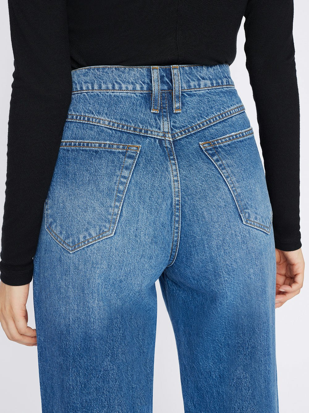 jeans back view alt:fit2